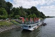 EINZIGARTIGE GELEGENHEIT: Bootsrestaurant mit Schiffsrundfahrten und Fährbetrieb