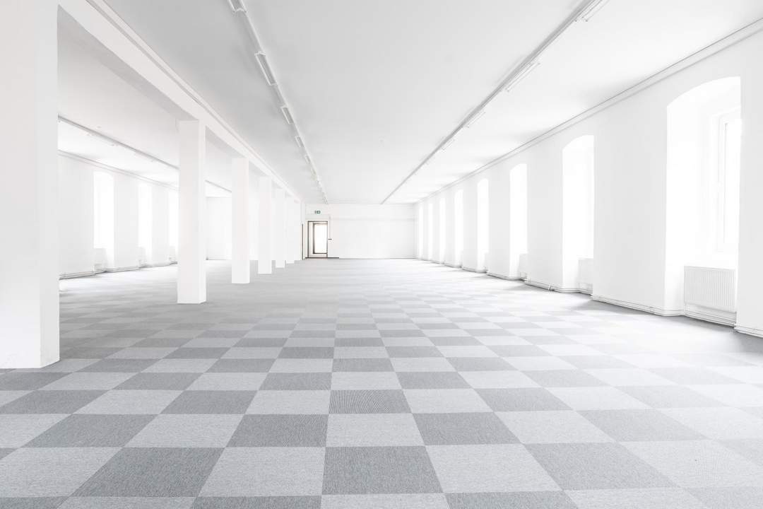Verkehrsgünstige modernisierte Bürofläche 450 m² - 2 Obergeschoss