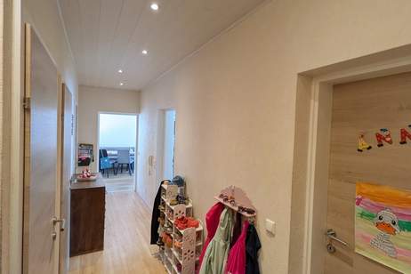 Zentrale 3-Zimmer-Wohnung in Kindberg - Betriebskosten 200€ Wohnen im Grünen mitten in der Stadt (Provisionsfrei), Wohnung-kauf, 149.000,€, 8650 Bruck-Mürzzuschlag