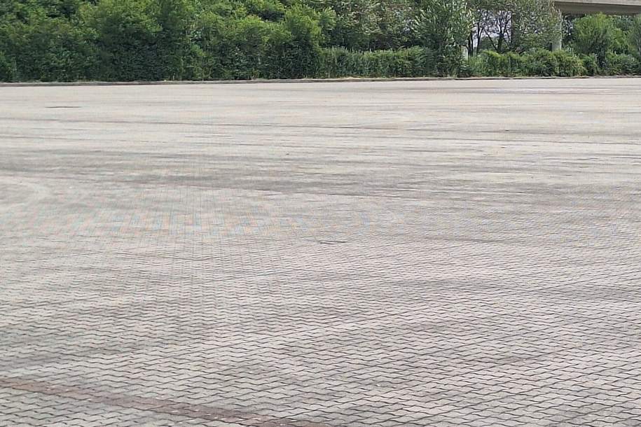 +++ Zur Vermietung gelangt in Wulkaprodersdorf eine Freie Fläche mit ca. 400 m² - 30.000 m² +++, Gewerbeobjekt-miete, 7041 Eisenstadt-Umgebung