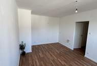 Top sanierte Dachgeschosswohnung in 1180 Wien – ideal für Singles & Paare