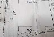 Großes Grundstück mit Einfamilienhaus und Lagerhalle