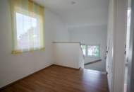 NEUES - TOLLES - GROSSES Familienhaus in ruhiger exquisiter Lage.