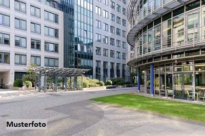 Hochgelegene 2-Zimmer-Wohnung mit Balkon und großartiger Aussicht