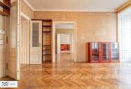 Elegante Altbauwohnung mit 4 Zimmern und Balkon in Hofruhelage