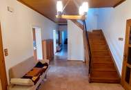 Fernblick 3 Geschoße, über 200m² WNFL + 100m² Lager + 4300m² Eigengrund