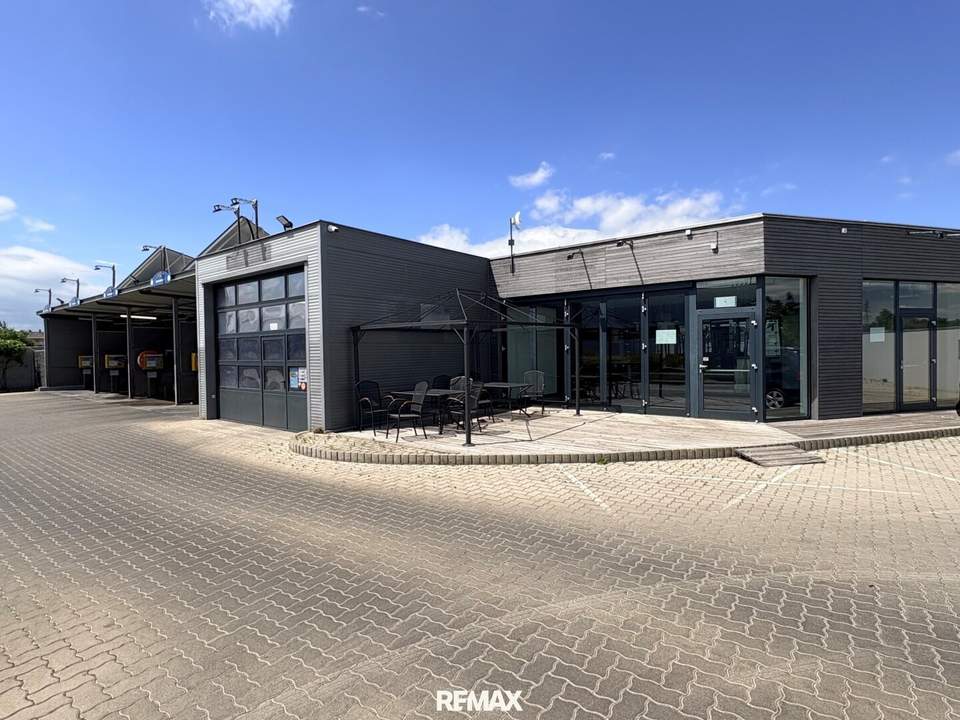 Gastronomiefläche bei Tankstelle mit Gastterrasse – ideale Frequenzlage