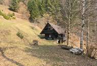 Zwei sanierungsbedürftige Häuser in absoluter Ruhe/Alleinlage