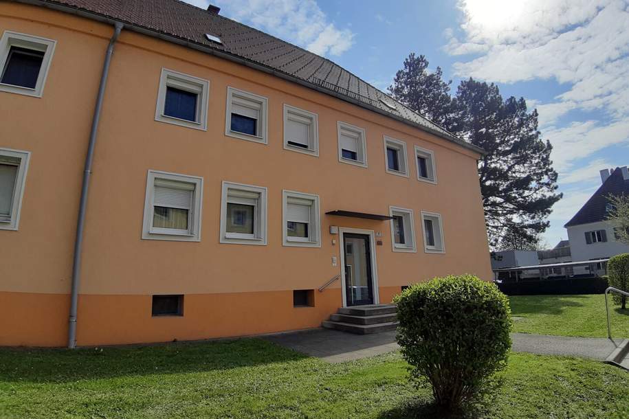 Gemütliche 4-Zimmer-Familienwohnung mit heller Raumaufteilung, moderner Ausstattung und cleveren Stauraumlösungen in begehrter Ruhelage mit hochwertigem Wohnambiente!, Wohnung-miete, 530,72,€, 4400 Steyr(Stadt)