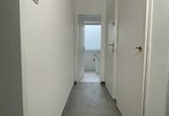 Sanierte Familienwohnung vereint höchsten Wohnkomfort mit einer entspannten Grünlage und herrlichem Ausblick! Freuen Sie sich auf ein durchdachtes, flexibles Raumkonzept – perfekt für modernes Wohnen. Jetzt dank KI-Visualisierung realitätsnah erleben!