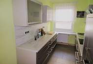 TOP LAGE - NEU RENOVIERTES 4 ZIMMER APARTMENT MIT LOGGIA