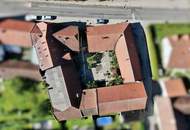 Tradititioneller Vierkanthof mit 2 Wohnhäusern, Heurigenlokal & Hofladen Nähe Stift Göttweig bei Krems