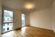 4.OG! Neuwertige 2 Zimmer Wohnung mit hofseitigem Balkon! Top-Ausstattung!
