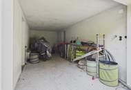 Charmantes Einfamilienhaus mit Terrasse, Garage und Kamin in Götzendorf, sanierungsbedürftig
