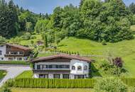 Grundstück in Toplage mit Baugenehmigung für 2 Luxusvillen