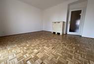 Frisch renovierte 2-Zimmer-Wohnung mit zwei Sonnenterrassen &amp; eigener Garage