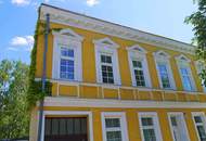 FÜR SINGLES ODER PAARE MIT FIXEM EINKOMMEN - GROSSZÜGIGE WOHNUNG MIT TERRASSE