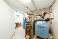 SPACIOUS PROPERTY WITH GARDEN, TERRACES, & GARAGES - HOME OFFICE AND LIVING UNDER ONE ROOF!