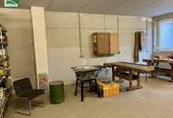 FÜR Gewerbe, Praxis, Büro etc..Ca. 147m² barrierefreie Gewerbefläche im EG mit separatem Eingang & großer Glasfassade in modernem Niederenergiebau aus 2009. Schöner Garten für Privat oder Lagerhalle/Nebengebäude.