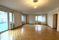 Helle 4-Zimmer-Wohnung im 2. Liftstock nahe Türkenschanzpark/Gersthofer Platz