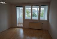 Gemütliche Wohnung mit Loggia, Kellerabteil und Mietparkplatz