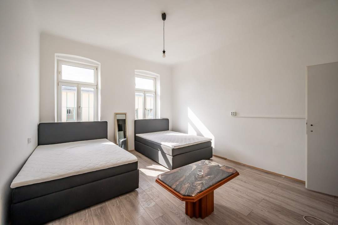 ++NEU++ sanierungsbedürftige 1-Zimmer Altbauwohnung in 1120!
