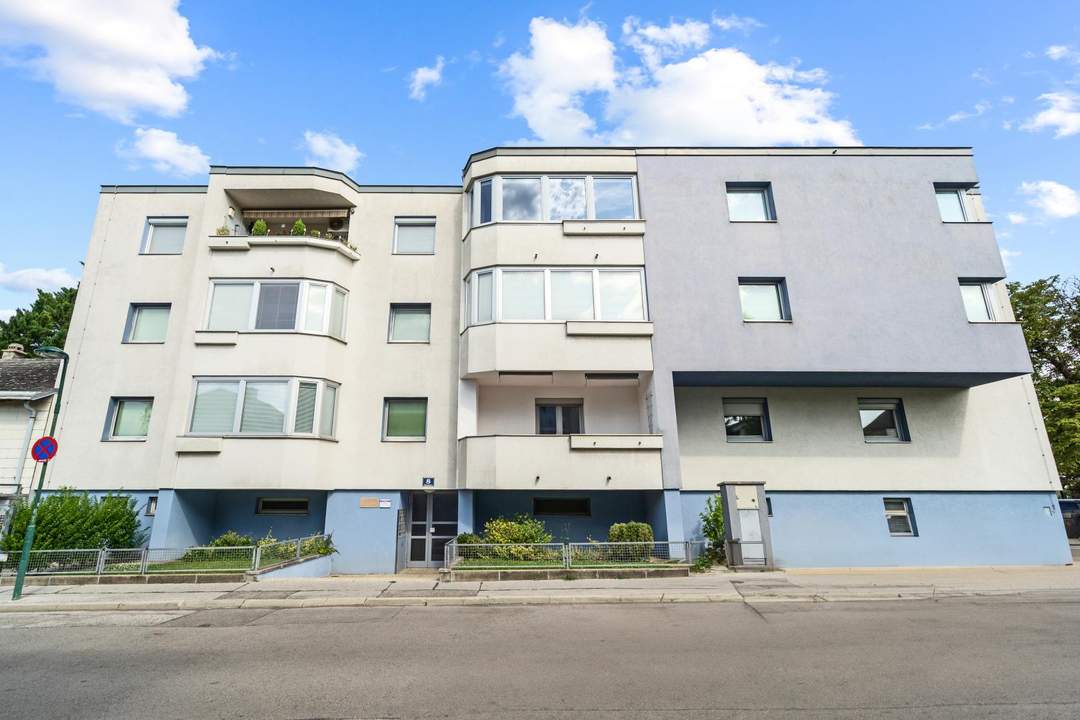 "3 oder 4 Zimmer & zwei Loggien für ein Halleluja!"