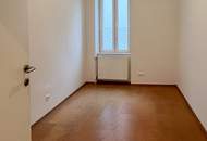 Büro/Praxis - Freistehendes komplettes Haus