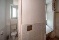 ++Fasangarten++ Altbautraum zum Selbstgestalten – 2-Zimmer-Wohnung mit Entwicklungspotenzial