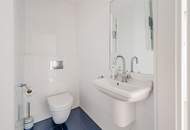 Wunderschöne 5 - Zimmer Wohnung mit Terrasse und Garten