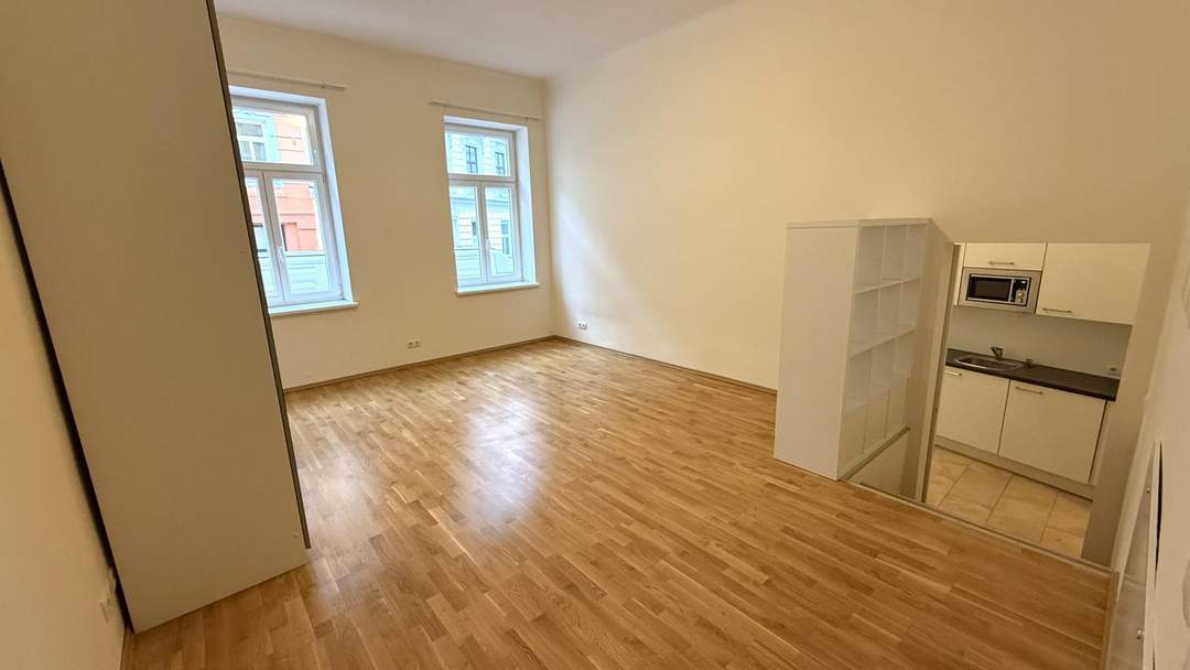 U4 Nähe - besonderer Grundriss (2 Eingängen, 2x Bad/WC) mit Terrasse