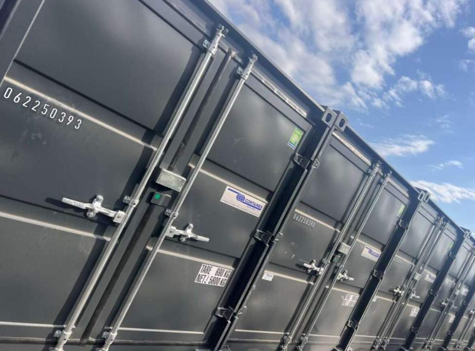 Container ca. 5,8 m² zu vermieten PROVISIONSFREI!!! 401, 403, 409,414, 496