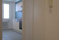 * WG geeignet * perfekte Starter / Paarwohnung * 2 Zimmer * saniert *