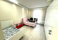 Wunderschöne 4 Zimmer Familienwohnung mit viel Platz in Top Ruhe Lage!