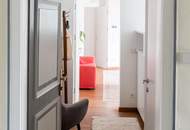 Komplett möblierte Dachgeschosswohnung mit Terrasse