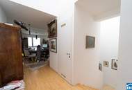 Lichtdurchfluteten Dachgeschoß-Maisonettewohnung mit traumhafter Terrasse und Grünblick!