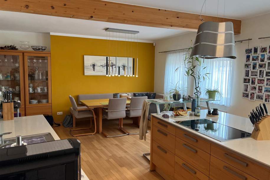 Exquisites, generalsaniertes Familienhaus mit hochwertigster Ausstattung in sonniger Zentrumslage mit Nebengebäude, Haus-kauf, 597.000,€, 3541 Krems(Land)