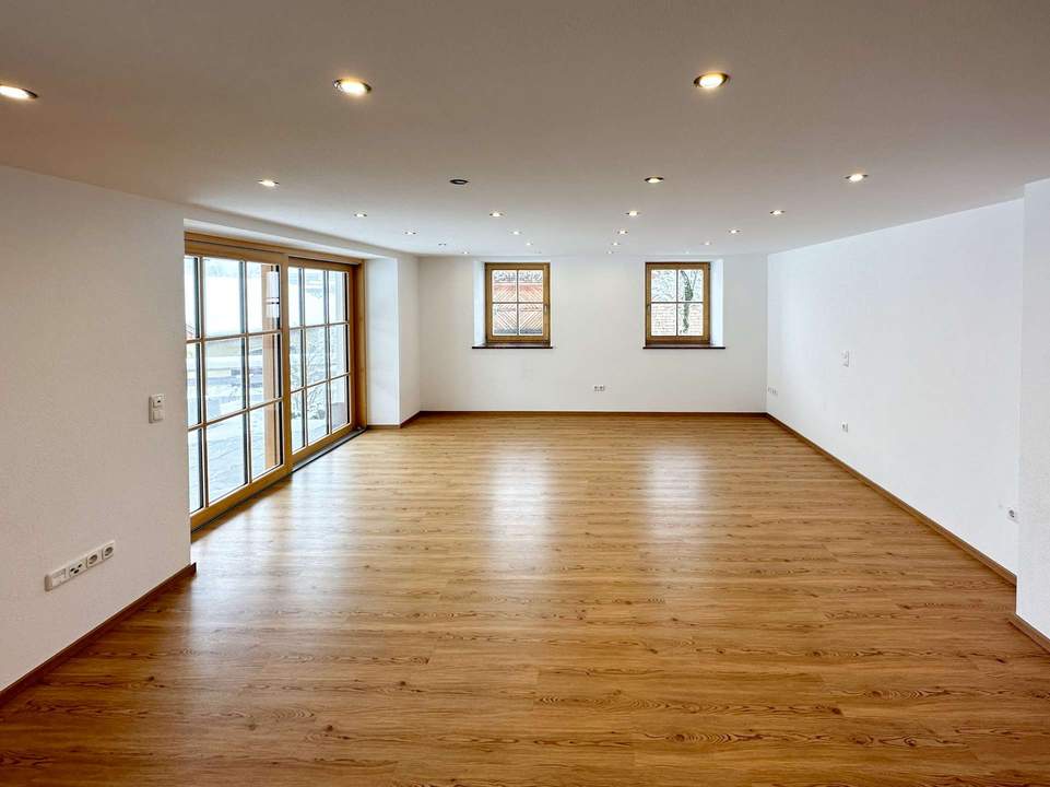 4-Zimmer-Wohnung mit Terrasse im Kurort Bad Dürrnberg zu vermieten!