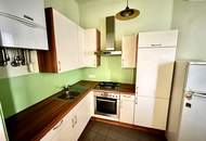 Jetzt besichtigen! Helle 2,5-Zimmer-Wohnung mit zwei Balkonen und feiner Lage!