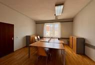 Zinshaus in Innenstadtlage mit 7 Einheiten und Grünfläche