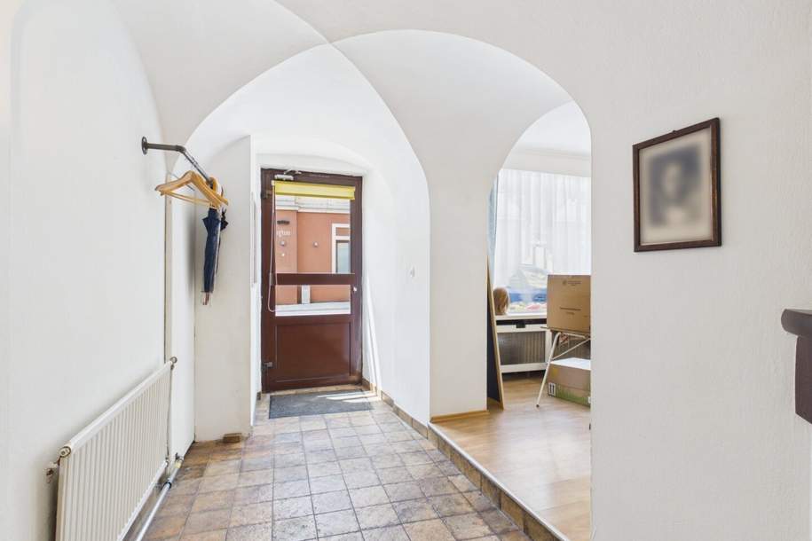 Charmantes Stadthaus mit über 323m² Fläche und Garten im Herzen Niederösterreichs, Haus-kauf, 399.000,€, 3130 Sankt Pölten(Land)