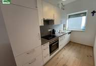 SANIERTE &amp; MÖBLIERTE DACHGESCHOSSWOHNUNG INKL. KÜCHE! SOFORT BEZIEH- ODER VERMIETBAR! FÜR ANLEGER UND EIGENNUTZER!