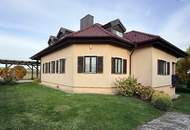 GARTENPARADIES - 9.000 M² - LANDHAUS IN PARKLANDSCHAFT NUR 30 MINUTEN VON WIEN