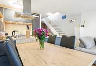 Maisonette mit Dachterrasse, Whirlpool &amp; Panoramablick - Ihr Penthouse-Traum mit Garagenplatz und Massmöbel in Hollabrunn!