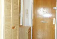 Gepflegte Mietwohnung Nähe Krankenhaus mit Loggia - neue Küche!