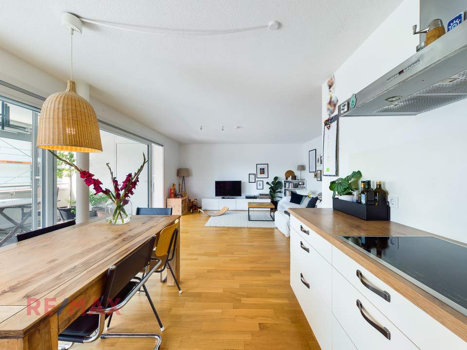 Licht & Raum – moderne Wohnung mit Balkon in ruhiger Lage von Hard