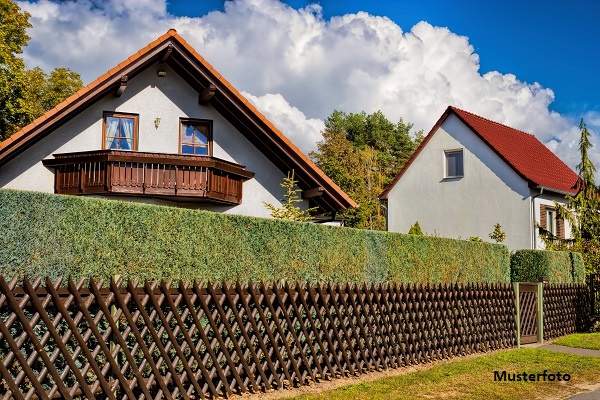Frühstückspension mit Gastlokal und Betreiberwohnung in zentraler Tourismuslage