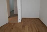 Dein Rückzugsort im Grünen - mit eigenem Garten und viel Ruhe! Achtung: stark sanierungsbedürftig!