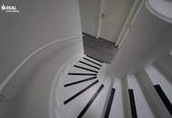 Saniertes Reihenhaus mit Garten, Terrasse und Balkon