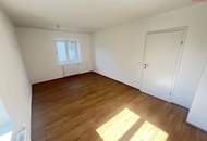 3 Zimmerwohnung komplett saniert in grüner Siedlung!
